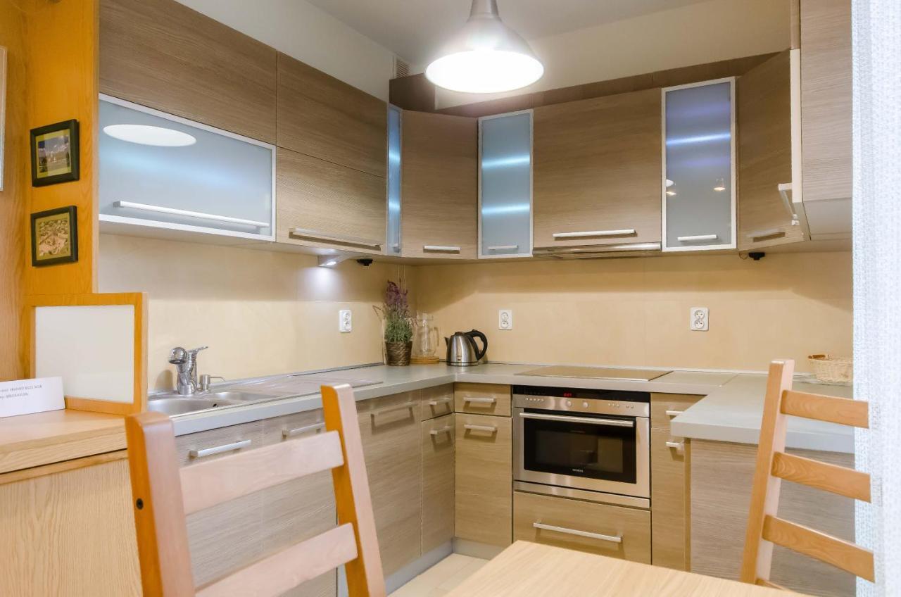 Family Apartments - Private Parking Cracovie Extérieur photo